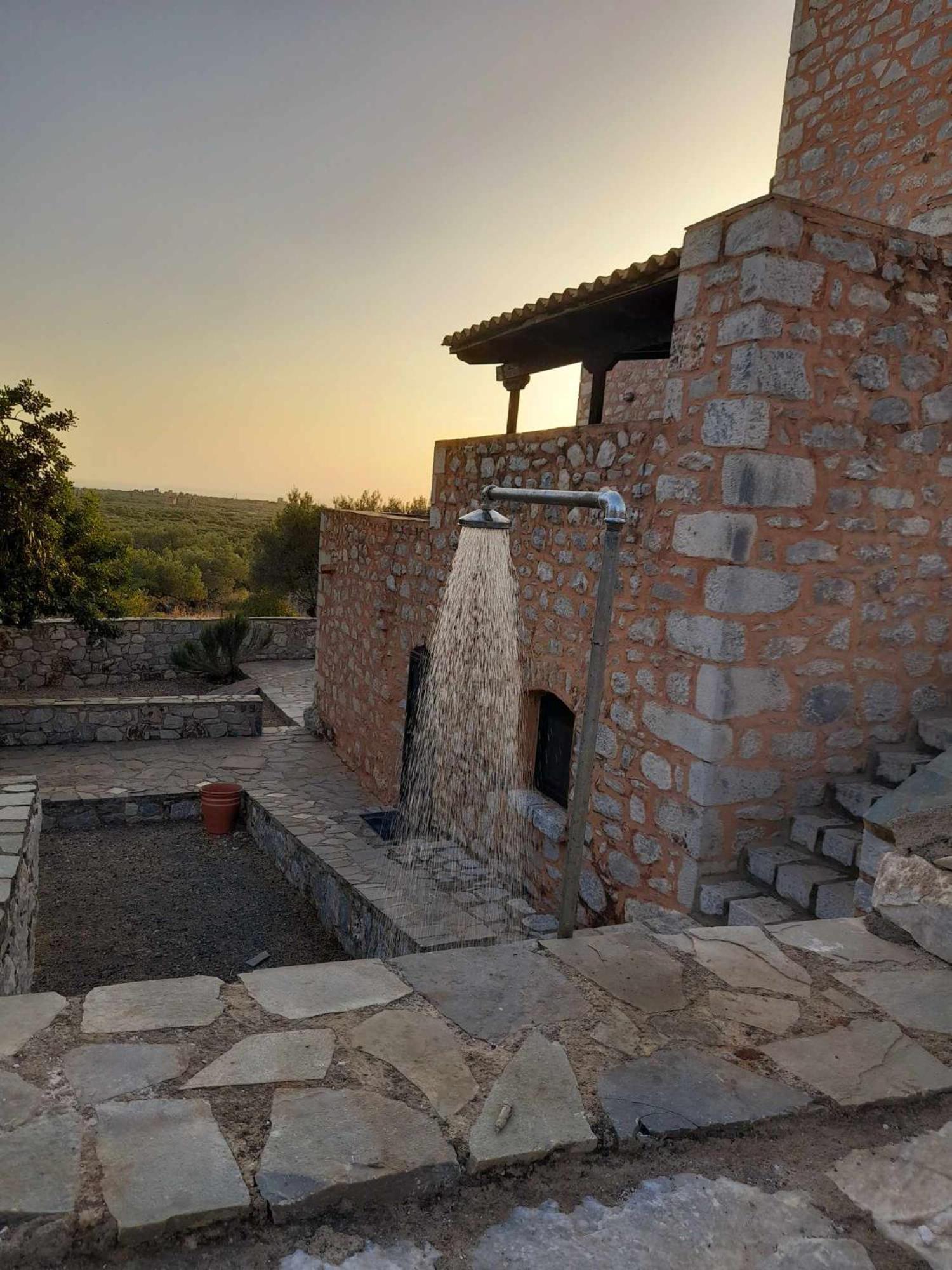 The Two Carob Trees, Traditional Stonehouse, Nikandri, Pirgos Diros Apartment Lefkias Ngoại thất bức ảnh